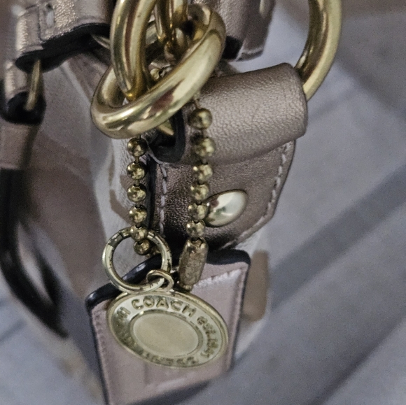 Rare Coach Signature C Canvas & Leather Patent Hobo Shoulder Crossbody Purse - Picture 4 of 7